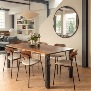 Dining table Sunday square